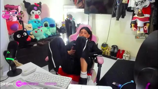 Image 7 of laurencesophiets Stream on Chaturbate on 1 month ago