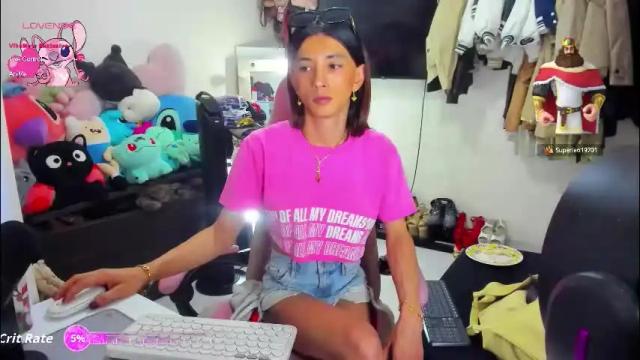 Image 4 of laurencesophiets Stream on Chaturbate on 1 month ago