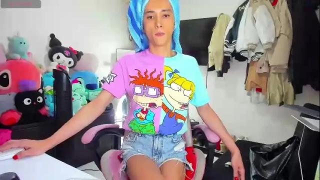 Image 4 of laurencesophiets Stream on Chaturbate on 1 month ago