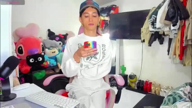 Thumbnail 3, laurencesophiets's Stream at Chaturbate, 24 days ago