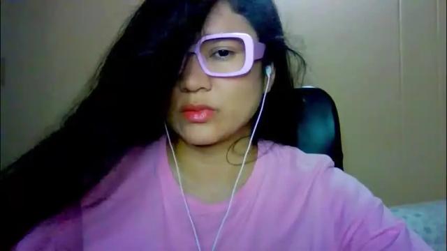 Image 3 of laurengirls1 Stream on Chaturbate on 27 days ago