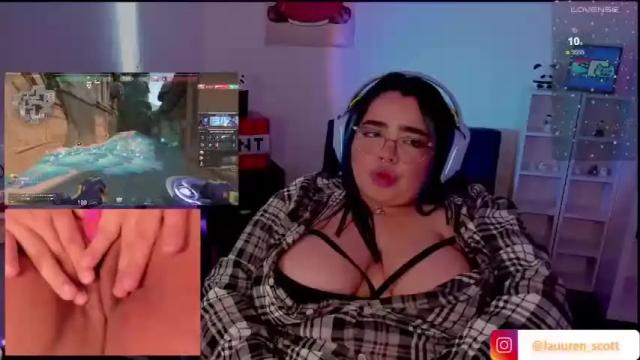 Image 10 of laurenn_scott Stream on Chaturbate on 13 months ago