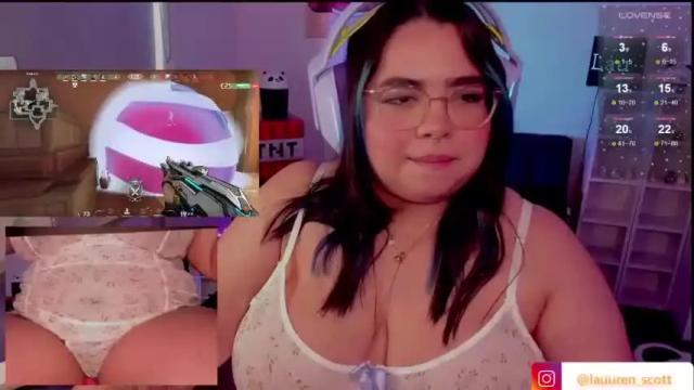 Image 6 of laurenn_scott Stream on Chaturbate on 13 months ago