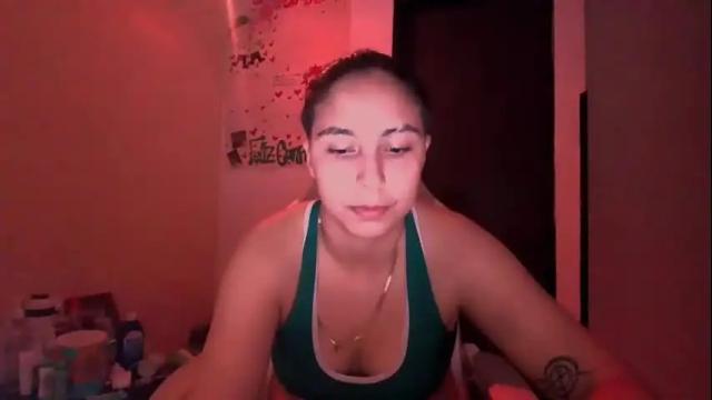 Image 4 of laurent0502 Stream on Chaturbate on 27 days ago