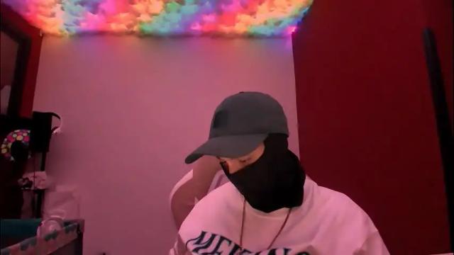 Thumbnail 2, laurent0502's Stream at Chaturbate, 4 months ago