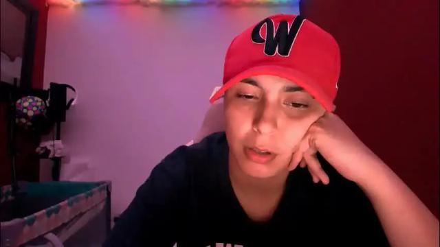 Image 10 of laurent0502 Stream on Chaturbate on 4 months ago