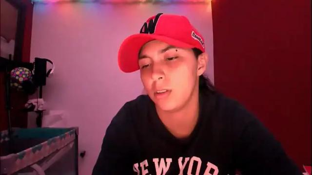 Image 8 of laurent0502 Stream on Chaturbate on 4 months ago