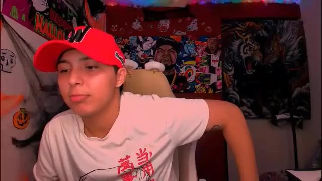 Image 11 of laurent0502 Stream on Chaturbate on 2 months ago