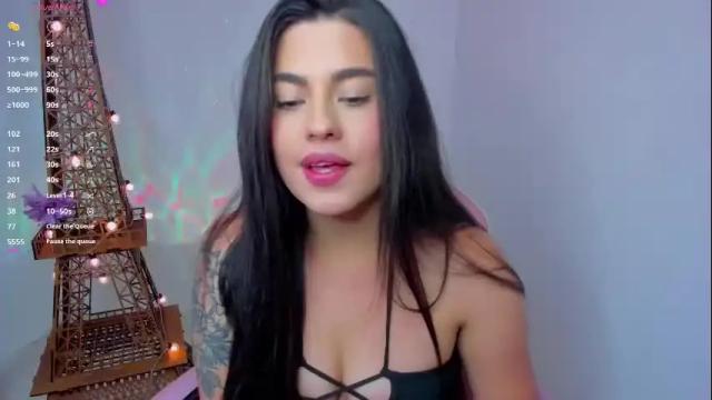 Image 10 of laurenth_foxy Stream on Chaturbate on 5 days ago