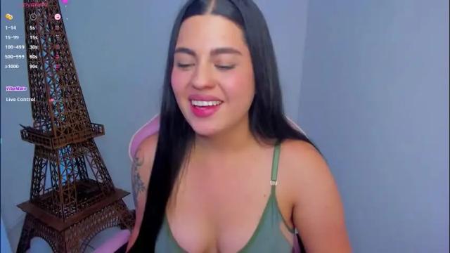 Image 10 of laurenth_foxy Stream on Chaturbate on 2 months ago