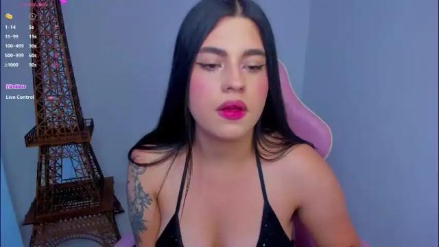 Image 7 of laurenth_foxy Stream on Chaturbate on 2 months ago