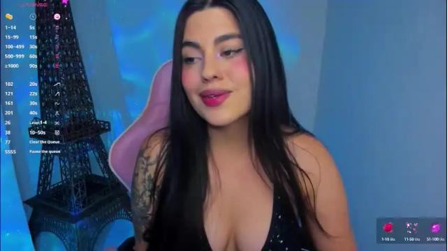 Thumbnail 2, laurenth_foxy's Stream at Chaturbate, 1 month ago