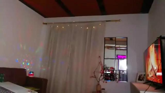 Image 8 of laurenvera_ Stream on Chaturbate on 18 months ago