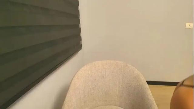 Image 12 of lauri_fit Stream on Chaturbate on 1 month ago