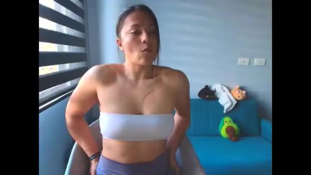 Image 2 of lauri_fit Stream on Chaturbate on 4 days ago