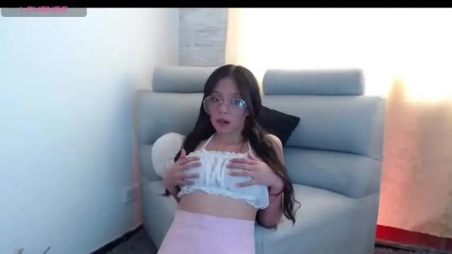 Image 12 of laury06 Stream on Chaturbate on 13 months ago