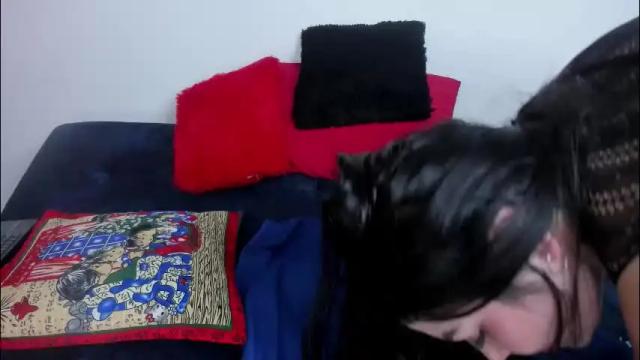 Image 11 of lauryjonson_ Stream on Chaturbate on 26 days ago