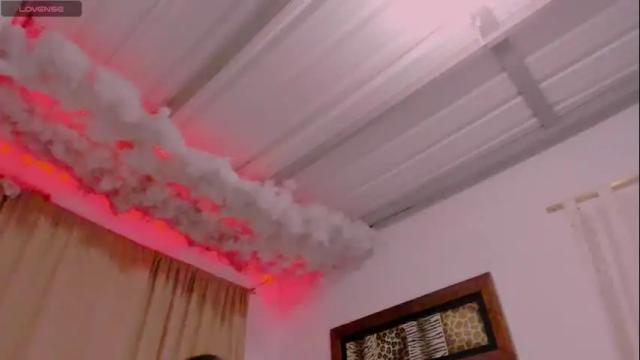 Image 2 of lauu_g Stream on Chaturbate on 2 months ago