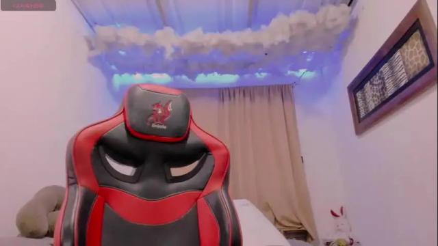 Image 8 of lauu_g Stream on Chaturbate on 1 month ago
