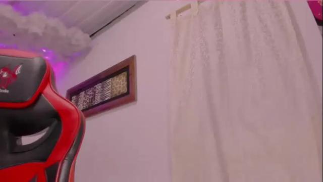 Image 2 of lauu_g Stream on Chaturbate on 14 days ago