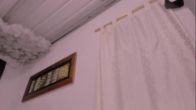 Image 4 of lauu_g Stream on Chaturbate on 4 months ago