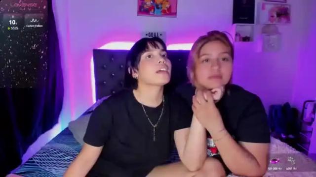 Image 10 of lauxsophie Stream on Chaturbate on 15 months ago