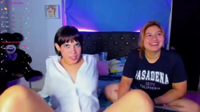 Image 10 of lauxsophie Stream on Chaturbate on 14 months ago