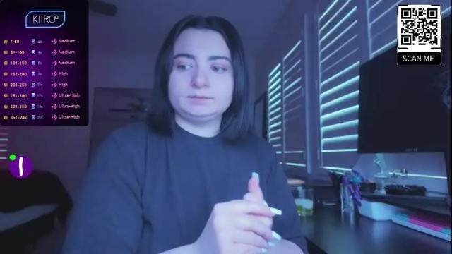 Image 3 of lavanamaroon Stream on Chaturbate on 16 days ago