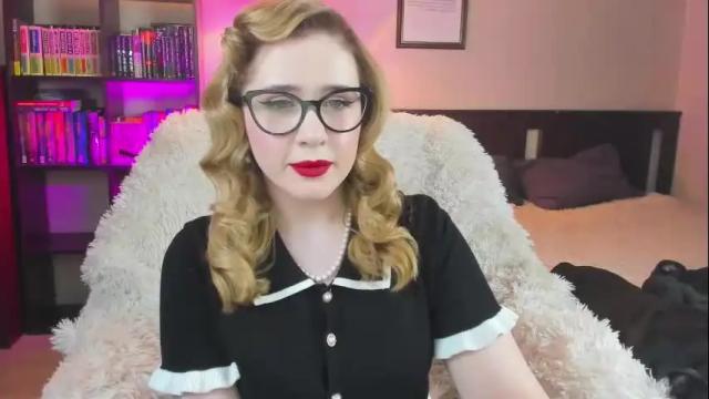 Image 2 of lavender_tender Stream on Chaturbate on 1 month ago