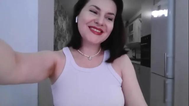 Image 10 of lavender_victoria Stream on Chaturbate on 4 months ago