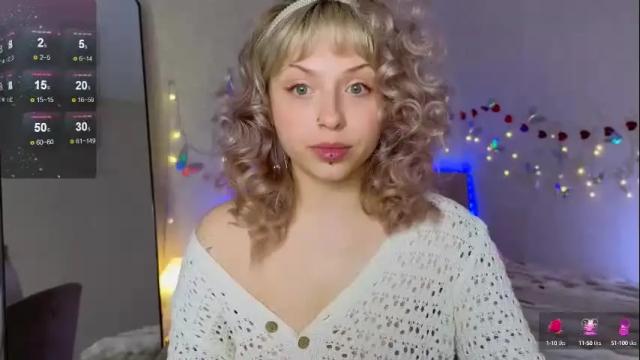 Image 3 of lavenderlav Stream on Chaturbate on 1 month ago