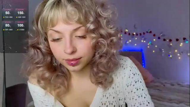 Image 4 of lavenderlav Stream on Chaturbate on 1 month ago