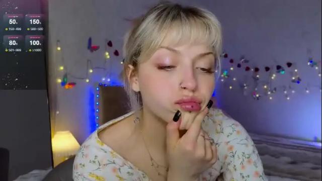 Thumbnail 1, lavenderlav's Stream at Chaturbate, 1 month ago