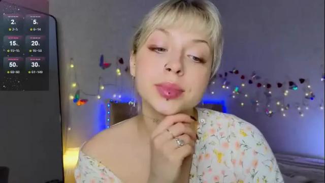 Image 6 of lavenderlav Stream on Chaturbate on 1 month ago