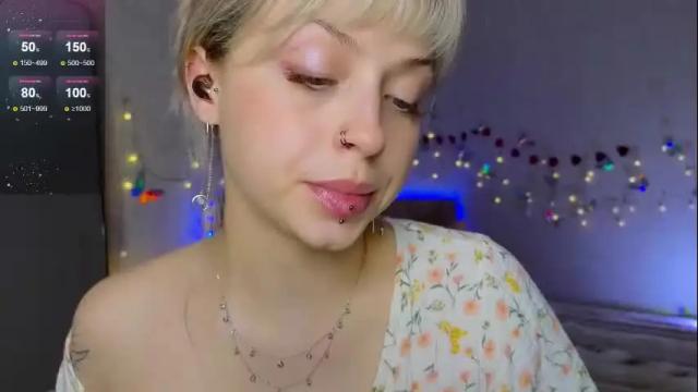 Image 7 of lavenderlav Stream on Chaturbate on 1 month ago