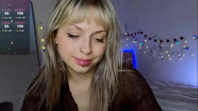 Image 3 of lavenderlav Stream on Chaturbate on 1 month ago