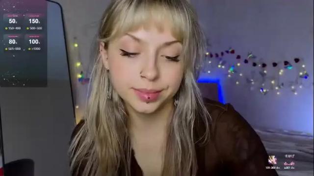 Image 4 of lavenderlav Stream on Chaturbate on 1 month ago