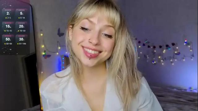 Image 3 of lavenderlav Stream on Chaturbate on 1 month ago