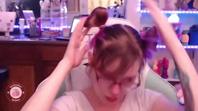 Image 6 of lavenderxlychee Stream on Chaturbate on 17 months ago