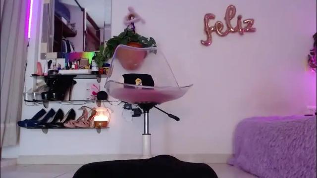Image 3 of laveneno_ortiz07 Stream on Chaturbate on 12 days ago