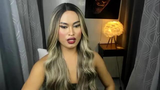 Image 3 of lavictoria_ladyboy Stream on Chaturbate on 15 days ago