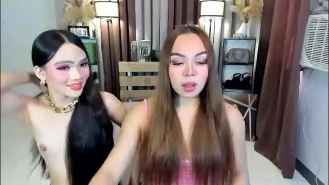 Image 4 of laviniaastrid Stream on Chaturbate on 5 months ago