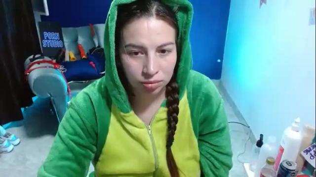 Image 2 of layanacuminpussy Stream on Chaturbate on 1 month ago