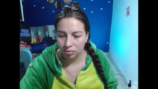 Image 8 of layanacuminpussy Stream on Chaturbate on 1 month ago