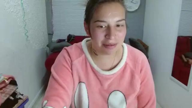 Image 10 of layanafuckbooty Stream on Chaturbate on 16 months ago