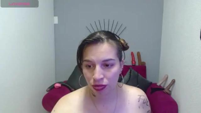 Image 10 of layanafuckgirl Stream on Chaturbate on 17 months ago
