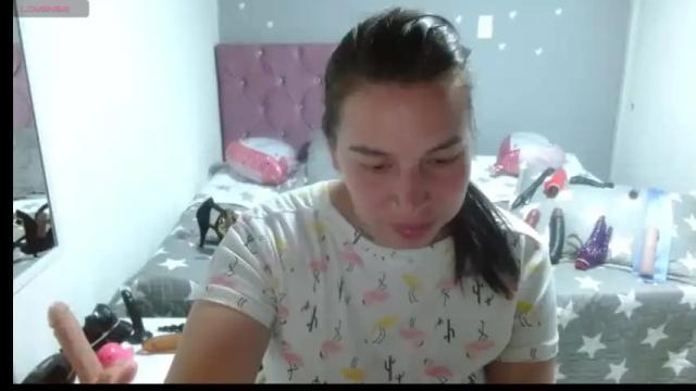Image 11 of layanafuckgirl Stream on Chaturbate on 13 months ago