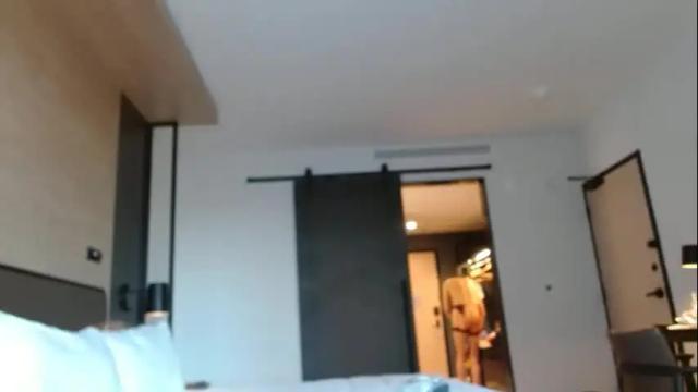 Image 6 of layceej Stream on Chaturbate on 25 days ago
