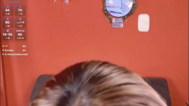Image 11 of layla_17 Stream on Chaturbate on 3 months ago