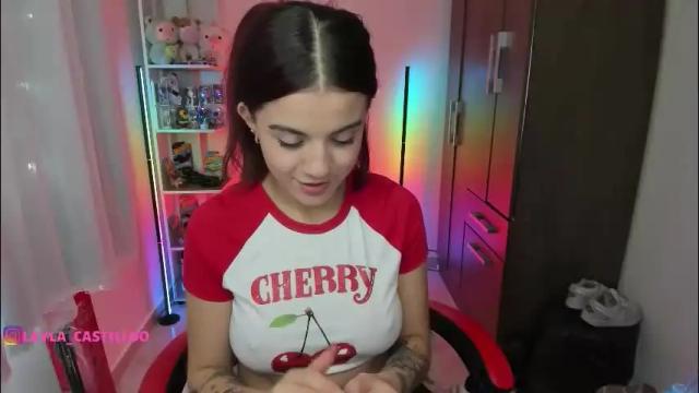 Image 4 of layla_castilloo Stream on Chaturbate on 2 months ago